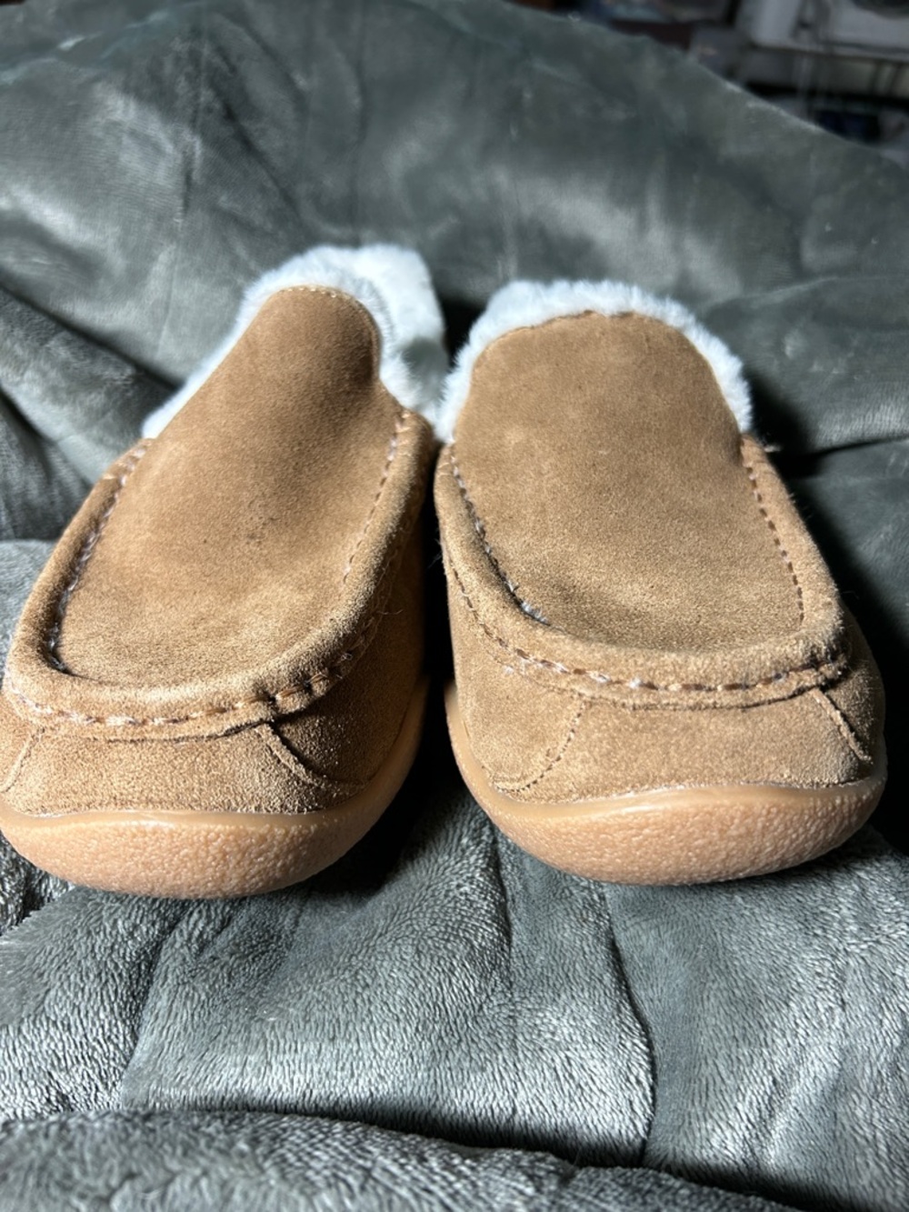 KURU Women’s Chestnut Suede ‘Loft’ Slippers W/Gum Soles & Faux Fur Trim, Sz 9 - Picture 4 of 8